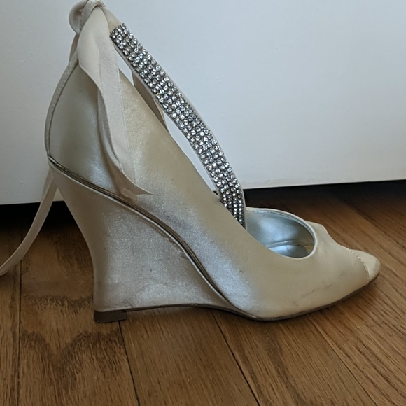 Emma Champagne Wedge - Picture 6 of 8